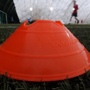 STOŻKI TRENINGOWE POD TYCZKĘ YAKIMASPORT Pomarańczowy - obrazek 3