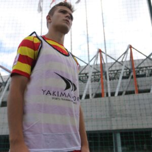 ZNACZNIK PIŁKARSKI YAKIMASPORT BIAŁY R: DZIECKO - obrazek 2