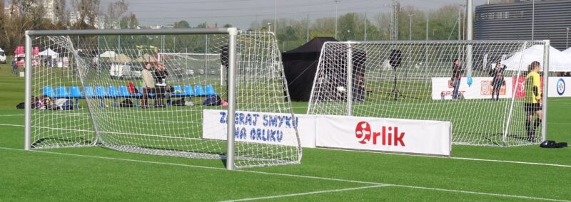 BRAMKA ALUMINIOWA DO PIŁKI NOŻNEJ 5 x 2 m przenośna - obrazek 2